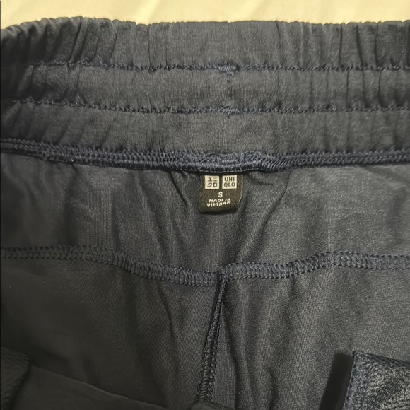 Uniqlo Navy Blue Joggers with Elastic Waistband and Ankle Cuffs - Picture 2 of 12